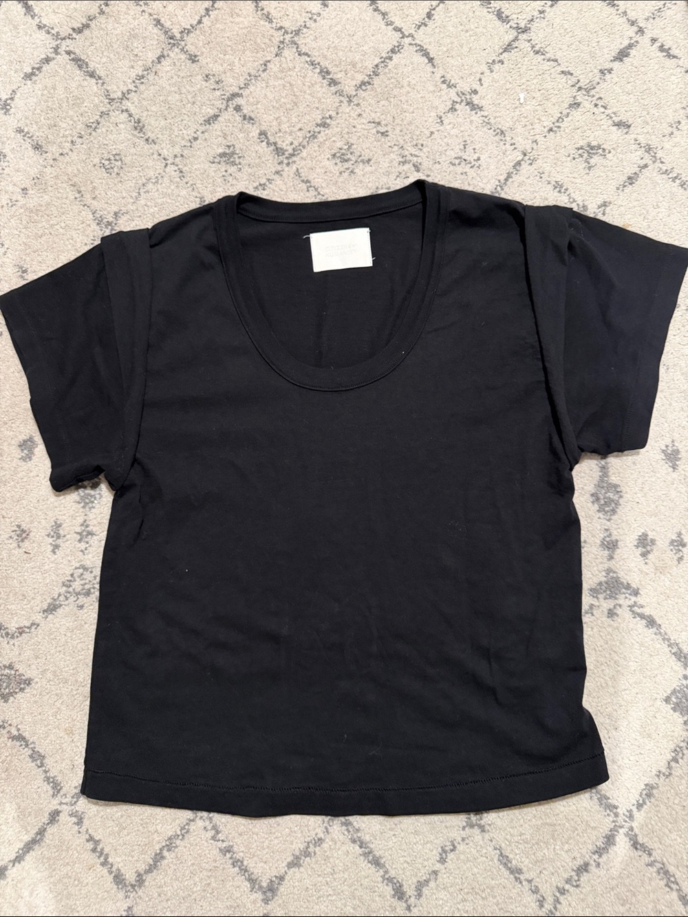 Citizens Of Humanity Black Scoop Neck Short Sleeve Tee